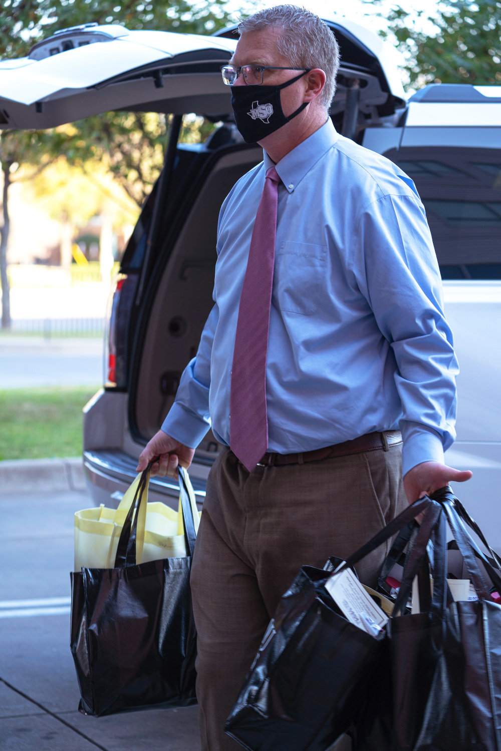 Dr. David Carlston, Chair of the MSU Texas Faculty Senate and Professor of Psychology, helped to deliver masks to health-care organizations in Wichita Falls.