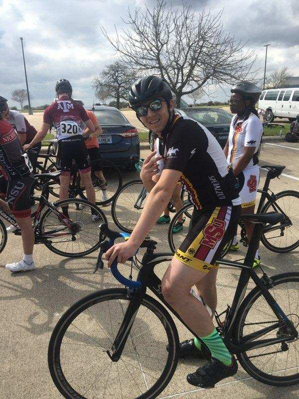 MSU Cycling team 2020 at a race