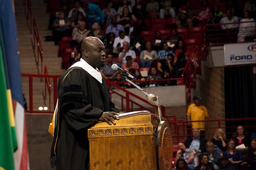 Dr. Michael Obeng gives commencement address at MSU Texas