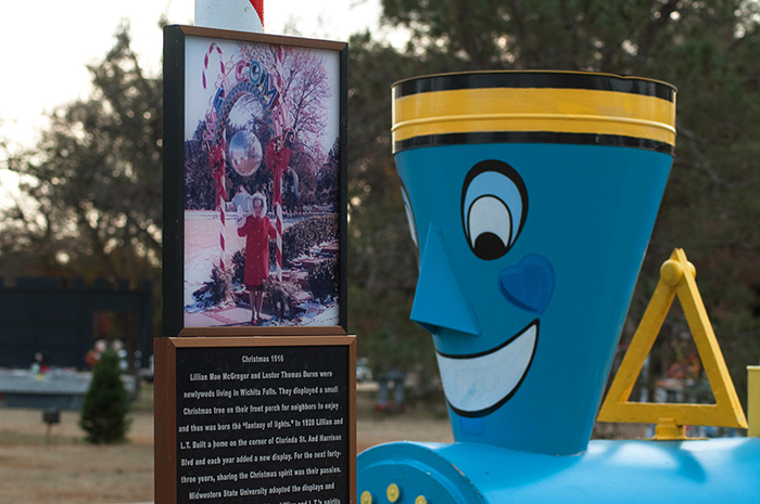 Engine at Fantasy of Lights display