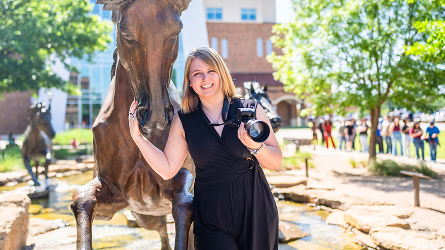 Casee Harl at the Spirit of the Mustangs 