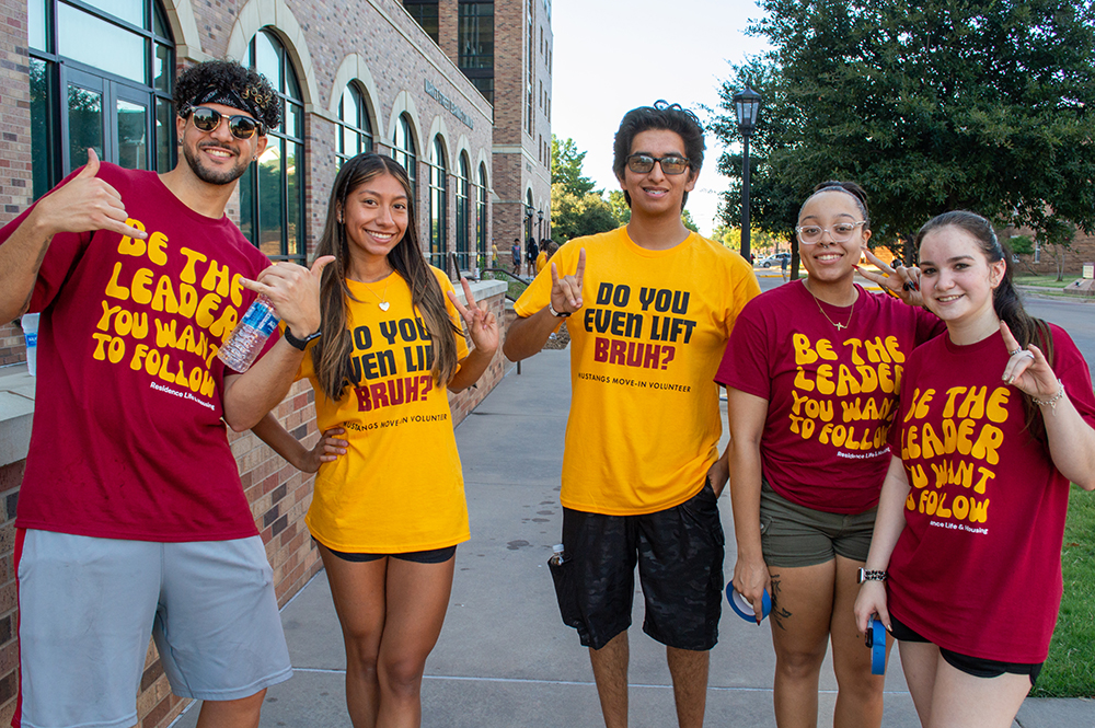 MSU Students show excitement on Fall Move-In Day