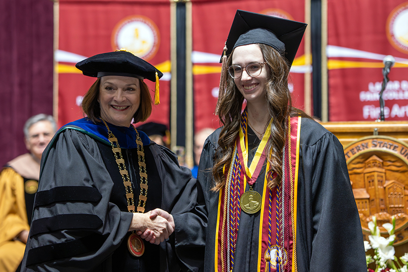 Erin Noel McCutcheon (Accounting) receives President's Medal for Excellence