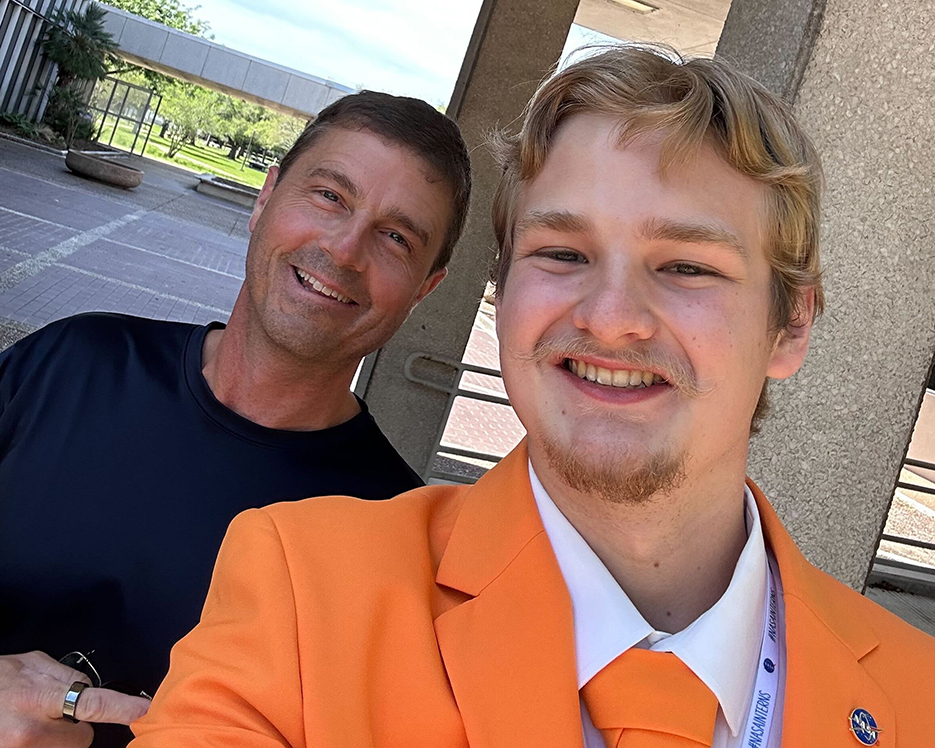 Rykir Evans with Artemis II crew member Reid Wiseman