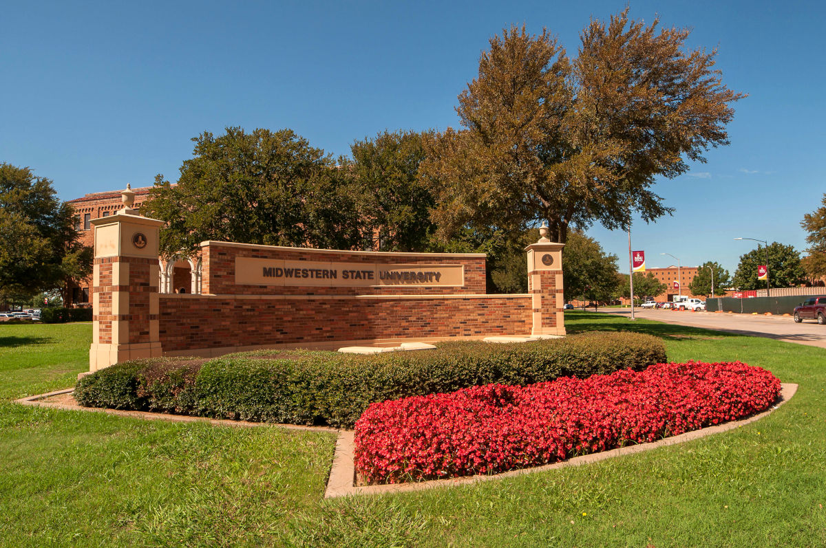 Midwestern State University front entrance.